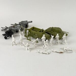 Louis Marx & Co Vintage Army Men Toy Set Tank Half-Track Soldiers MCMLXII
